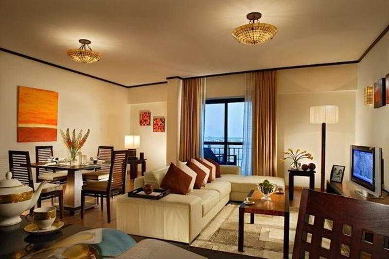 Park Apartments Dubai,An Edge By Rotana Hotel Exterior foto